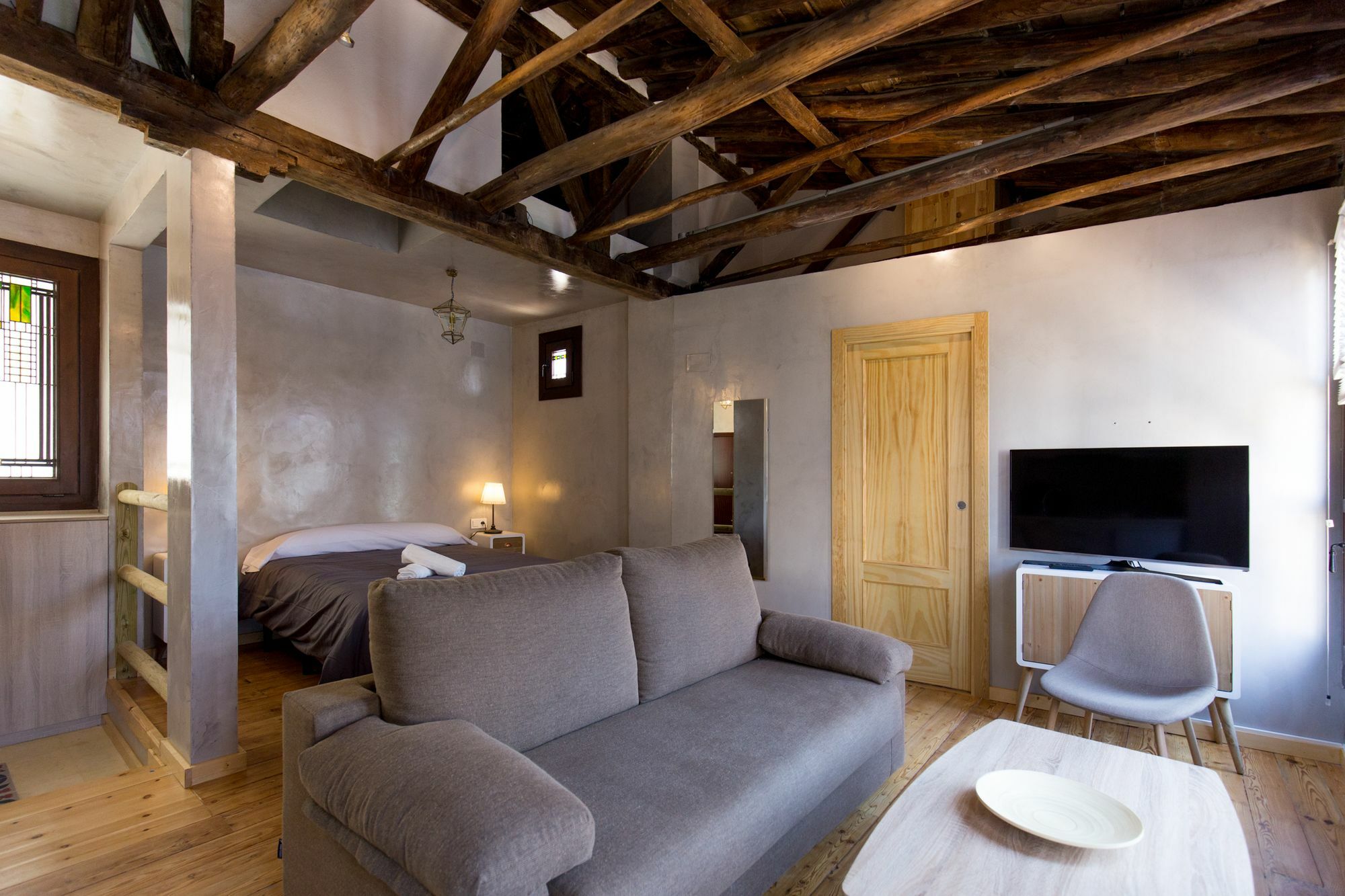 Los Lobos Suites Apartamentos Granada Eksteriør billede